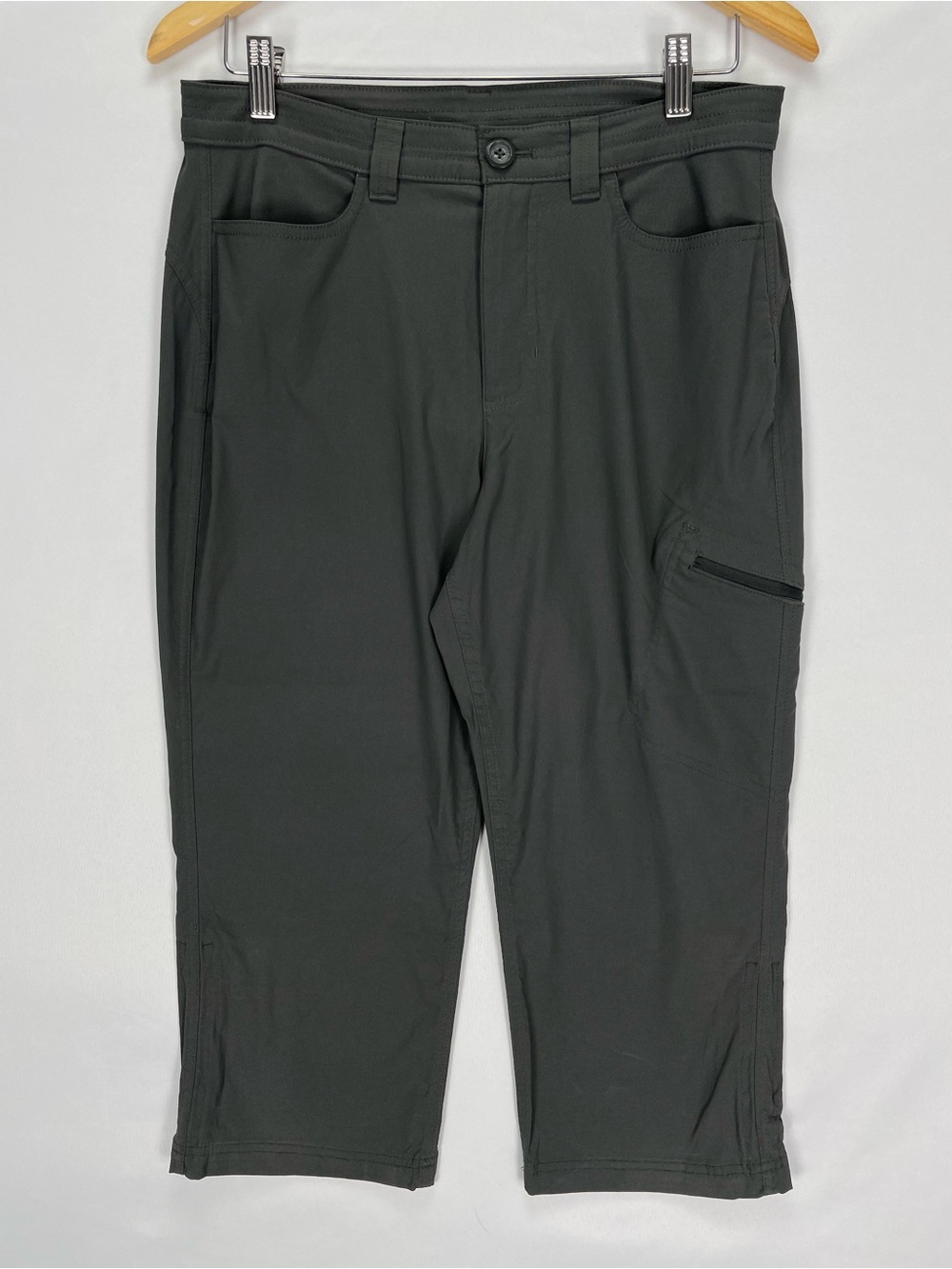 Eddie Bauer Rainier Capri Pants Women’s 10 Gray Zip Cargo Tech Nylon Hiking